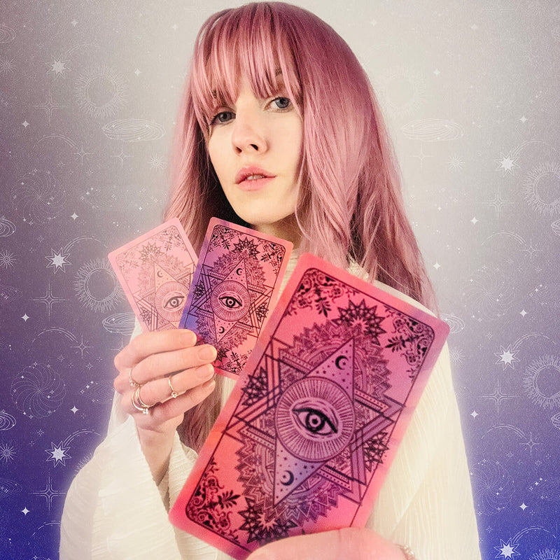 Receba uma Leitura Espiritual com Samira